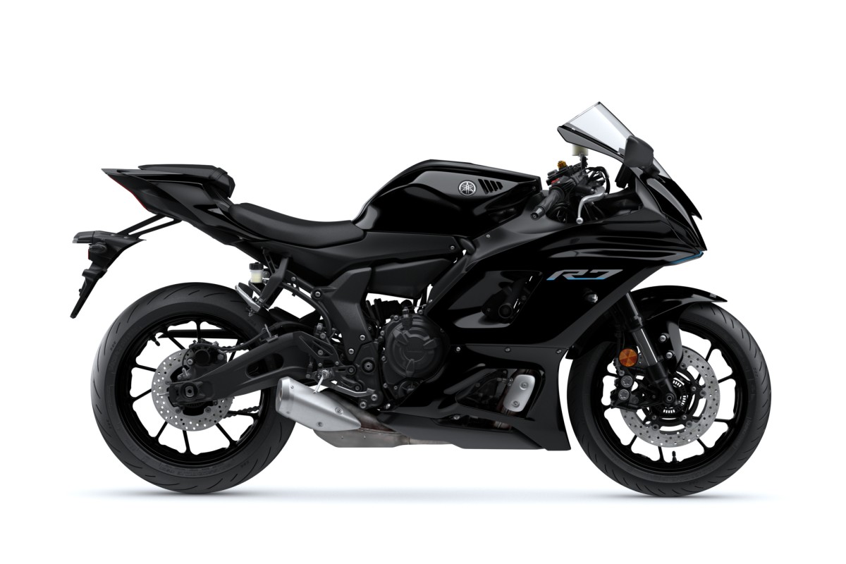 Yamaha Black YZF-R7