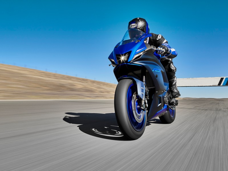 Yamaha YZF-R7 thumbnail 3